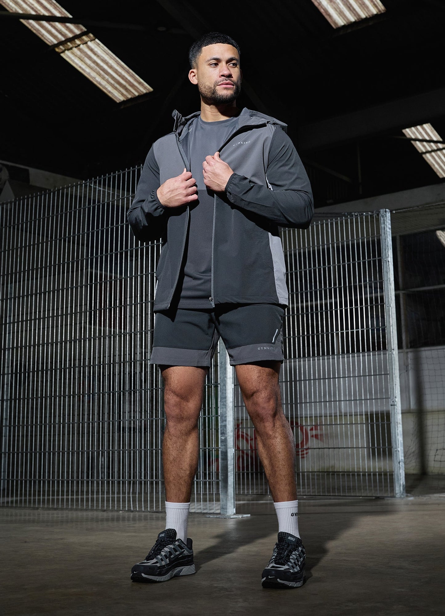 Gym King Advance Tracksuit Top - Black/Fossil Grey
